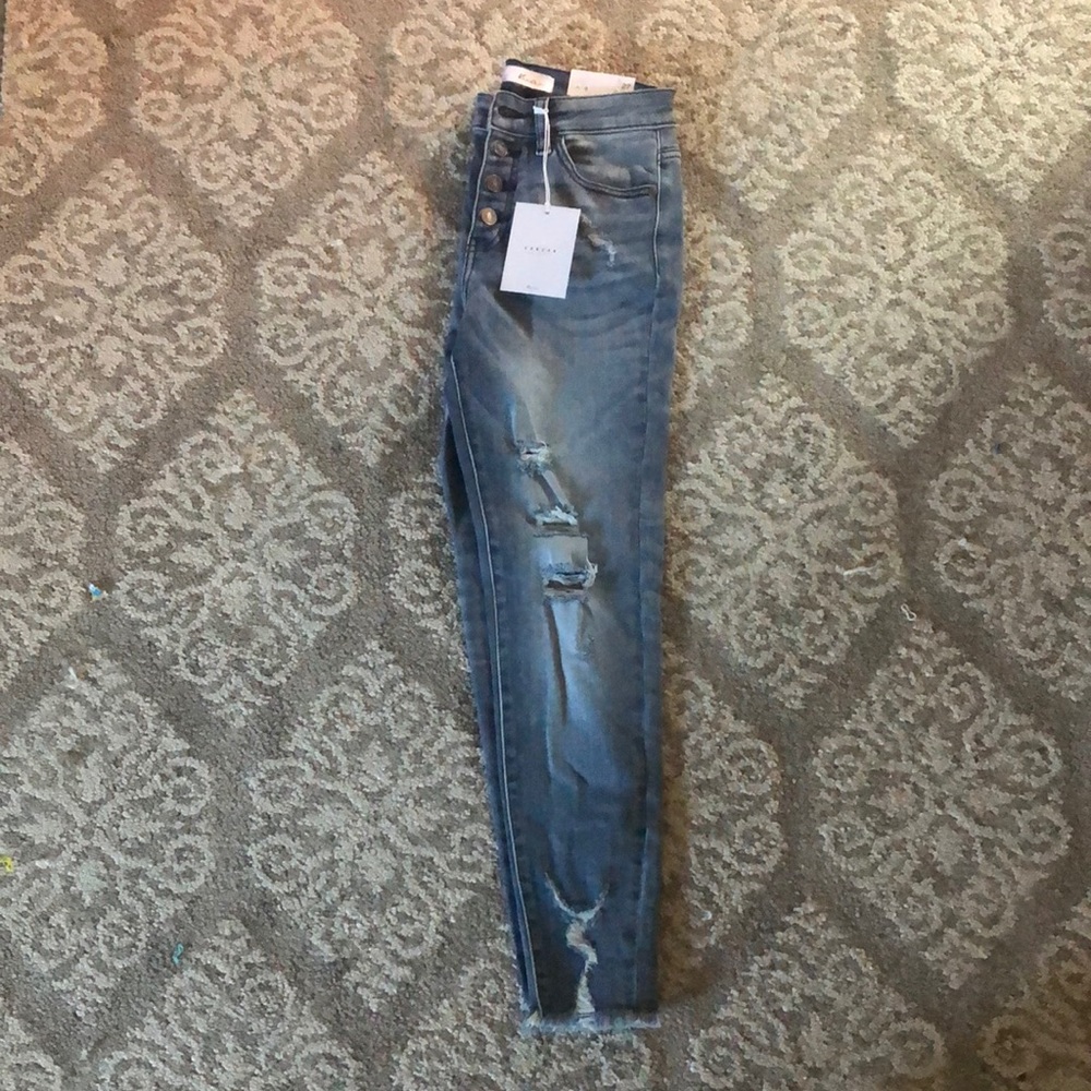 KanCan brand new with tags size 27